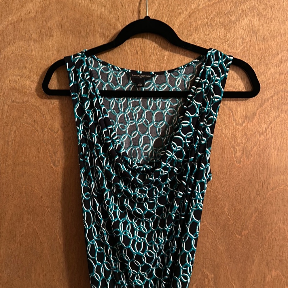 Banana Republic sleeveless dress size small pattern
